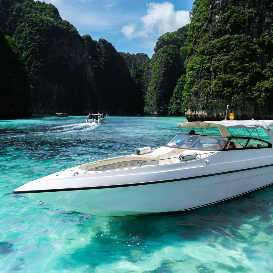 Private Speedboat to Phi Phi Island - castawayclubphuket